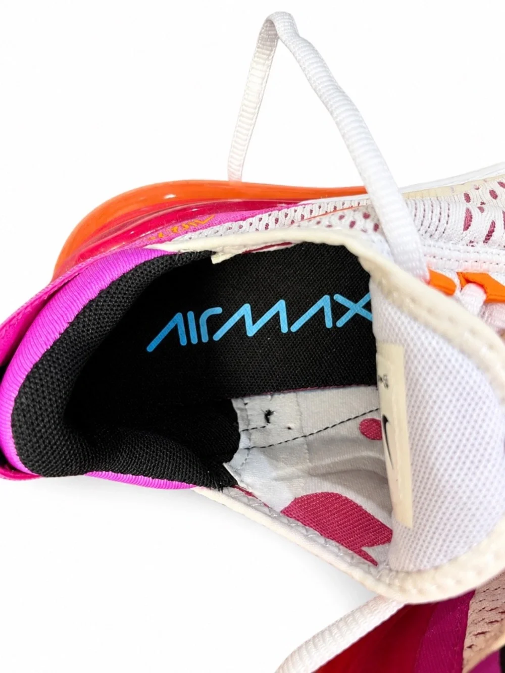 Nike Air Max 270 Fuchsia Dream Crimson Sneakers Women's Size 8 NEW